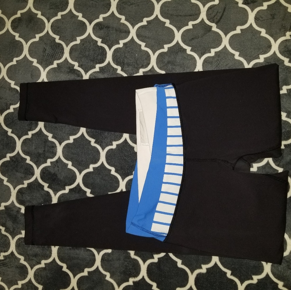 Wunder under leggings sz 8